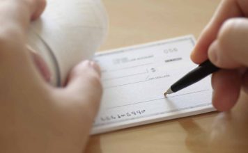Personal VS Business Checks: What Is The Difference?
