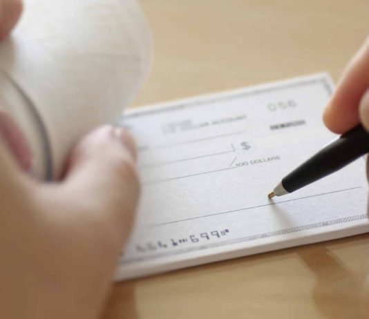 Personal VS Business Checks: What Is The Difference?