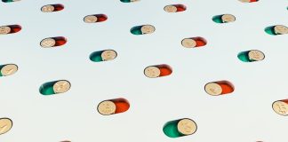 Exploring the World of Cryptocurrencies: Opportunities and Risks for Businesses Photo Cryptocurrency